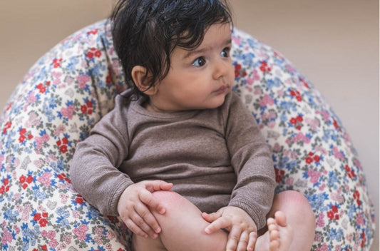 Coussin d’allaitement : 6 raisons d’en acheter un — même si vous n’allaitez pas ! - Élhée