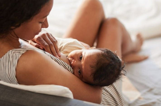 Milk Blues : Comment surmonter la déprime post-allaitement - Élhée